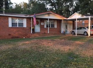 235 6th Ave NE, Carbon Hill, AL 35549