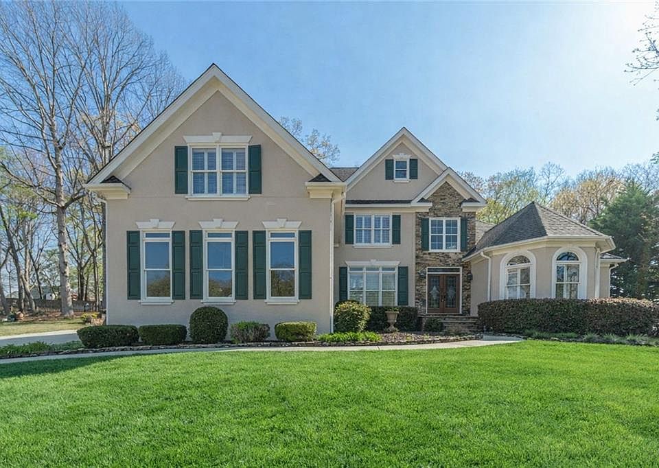 1st image of 1792 Bristol Farms Ct