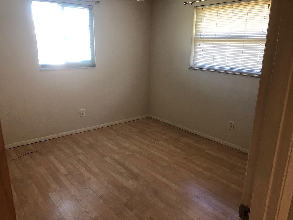 1st image of 2108 Mississippi Ave