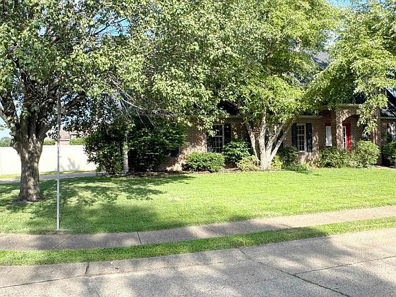 2nd image of 3288 Westhampton Dr
