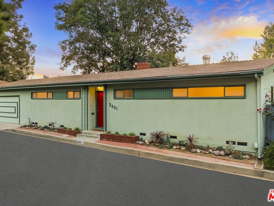 1st image of 2631 Delevan Dr