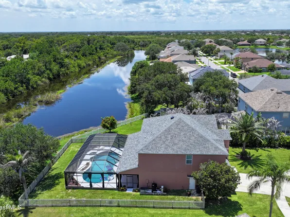 3911 Orchard Dr, Melbourne, FL 32940