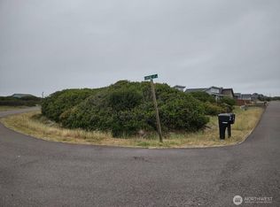1240 Storm King Ave SW, Ocean Shores, WA 98569