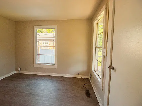 3 bed, 876 sqft, $750 — Photo 4
