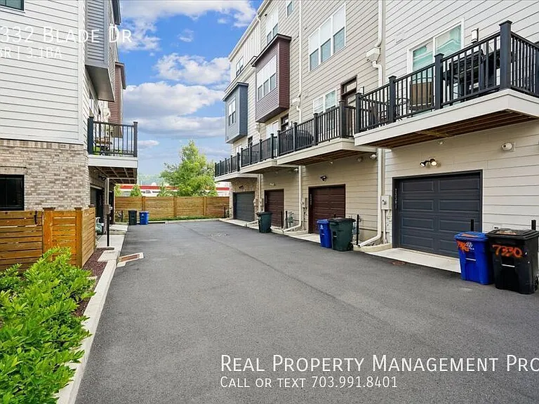 7332 Blade Dr — Photo 14