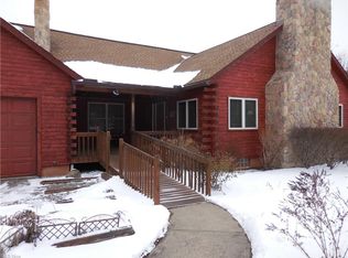 11140 Clark Rd, Chardon, OH 44024