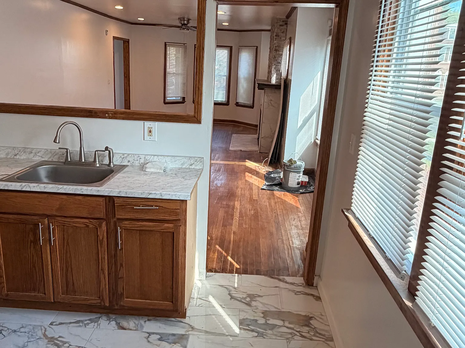 2 bed, 1250 sqft, $1,450 — Photo 3