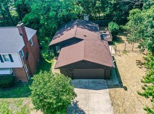 4058 W 56th St, Cleveland, OH 44144