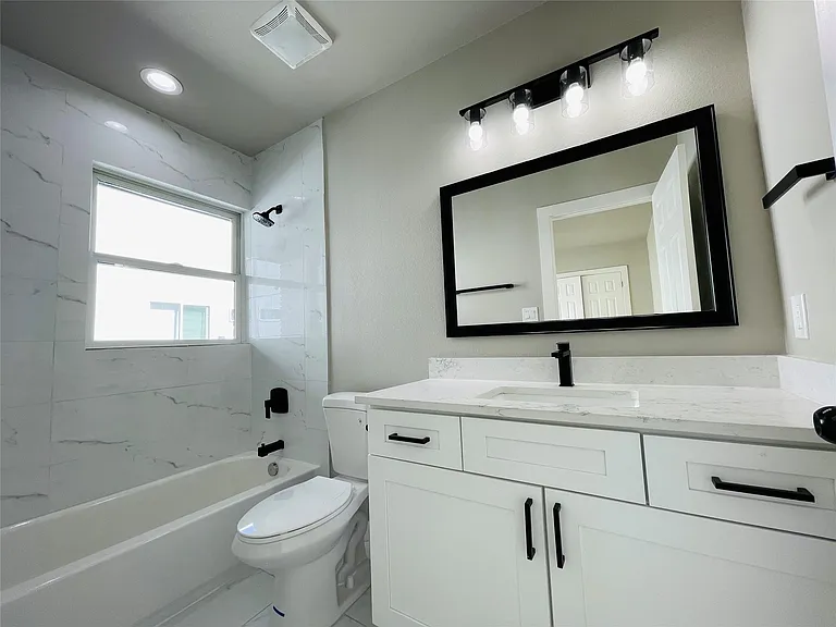 4609 Virginia Ave #202 — Photo 8
