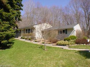 13025 Marilyn Dr, Chesterland, OH 44026