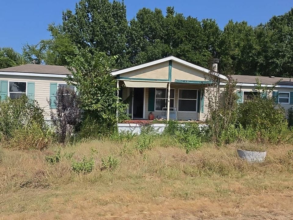 1st image of 146 Colonna Dr