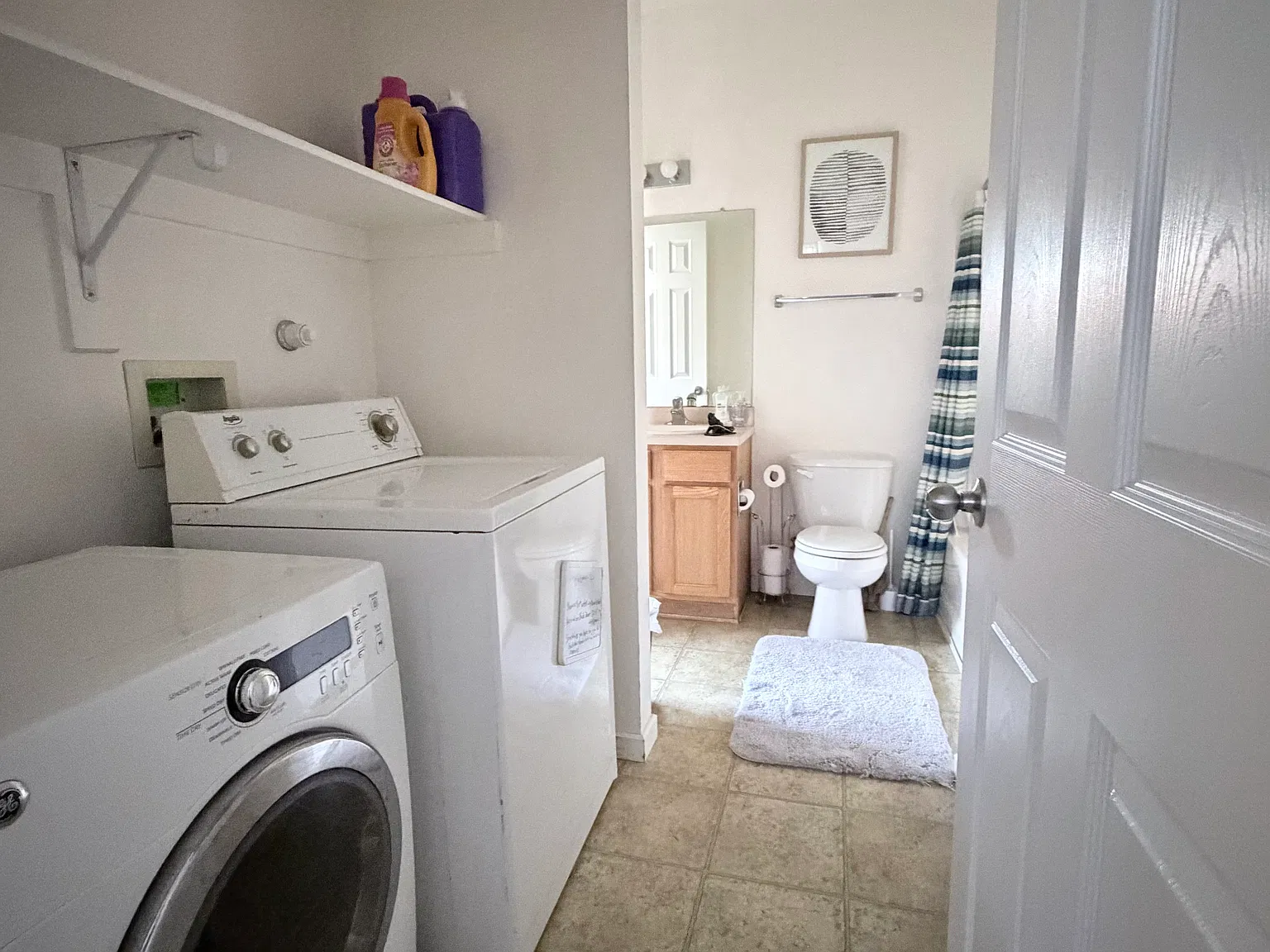 3 bed, 1400 sqft, $1,100 — Photo 4