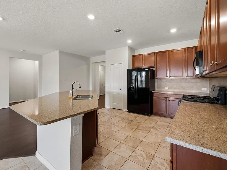 20602 Pioneer Oak Ln — Photo 9