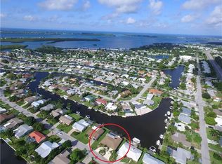4424 Mangrove Point Rd, Bradenton, FL 34210