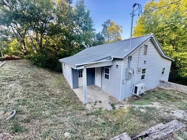 113 N Sycamore St, Harrison, AR 72601