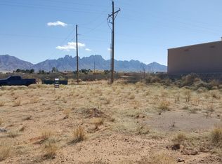 5874 Habanero Dr, Las Cruces, NM 88012