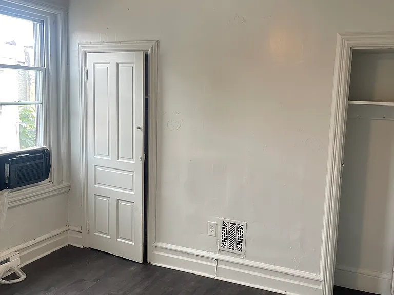 810 W Stella St — Photo 11