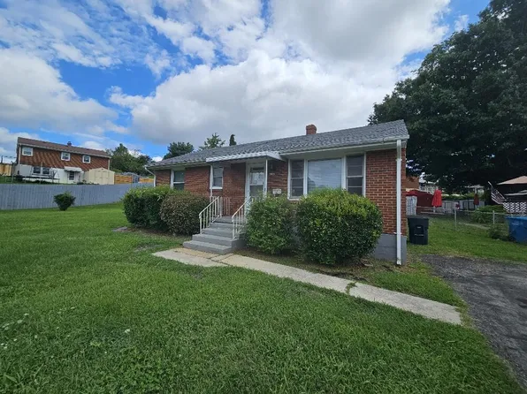 1601 Cove Rd NW, Roanoke, VA 24017