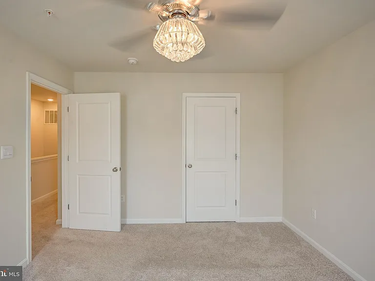 5059 Silver Oak Dr — Photo 30