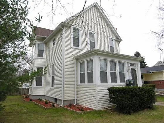 3244 Eshcol Ave photo 1