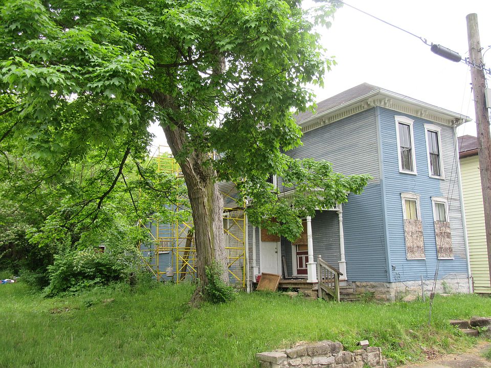 2nd image of 512 Vine St