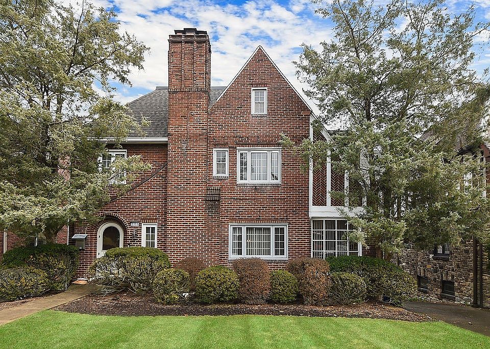 1st image of 2205 Beechwood Blvd