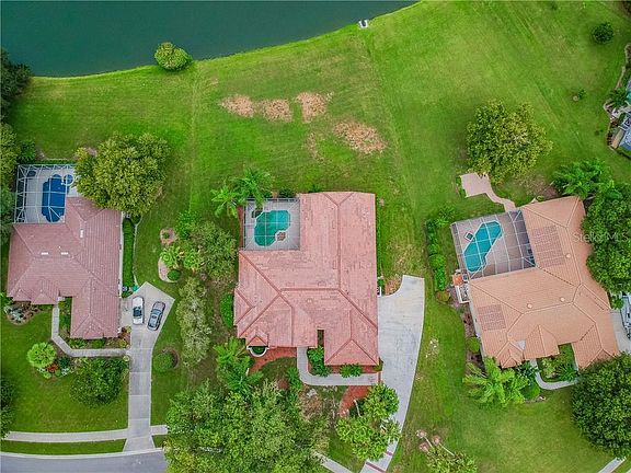 4th image of 8301 Eagle Lake Dr