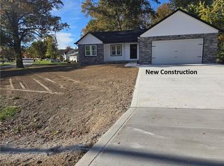 3908 Stow Rd, Stow, OH 44224