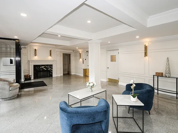 75-10 Yellowston Boulevard image 21 of 22