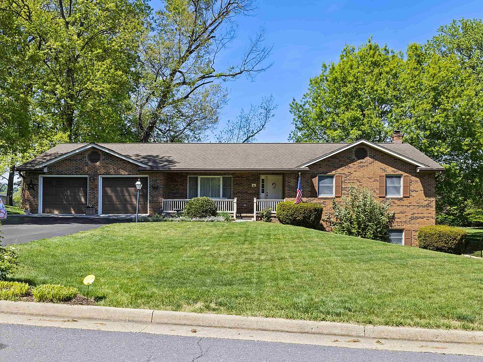 1st image of 312 Victoria Dr