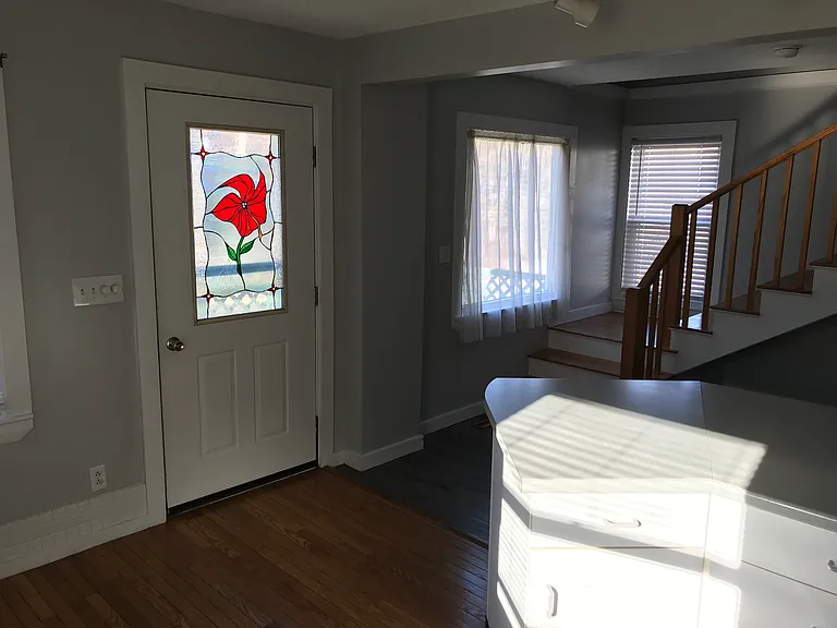191 Madison St — Photo 3