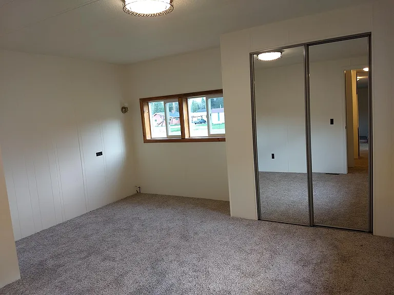 5610 Mount Baker Hwy — Photo 9