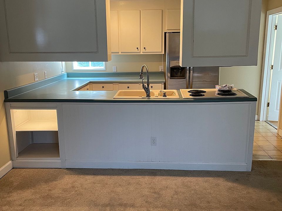 2nd image of 311 Deerwood Cir