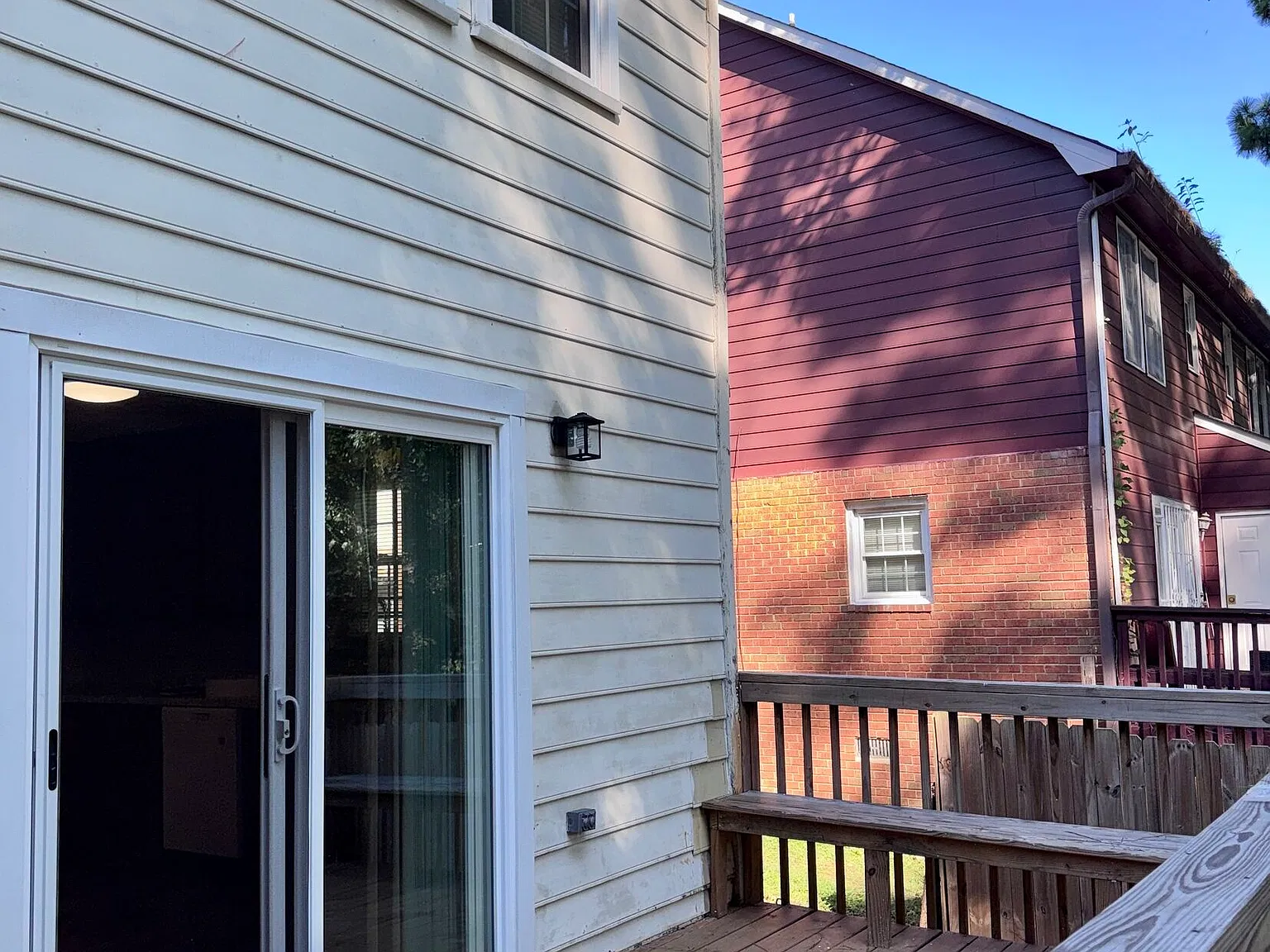 2 bed, 1.5 bath, 1220 sqft, $1,250 — Photo 4