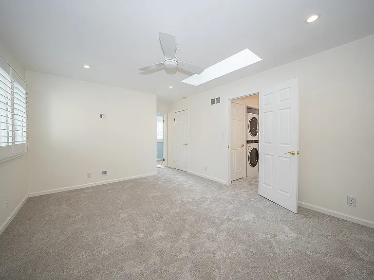 116 Montrose Ave #H — Photo 34