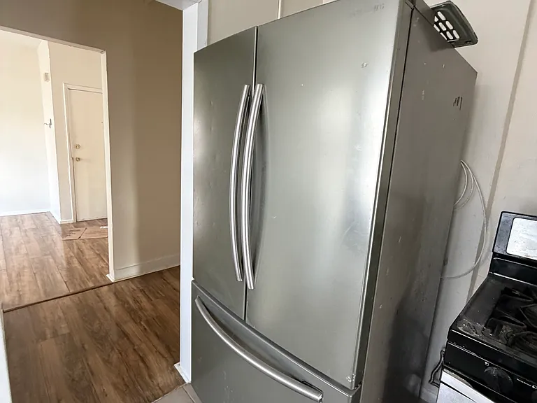 326-28 Amherst St #2L — Photo 6