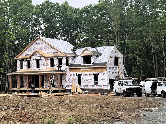 2nd image of 375 Amick Rd #Aw-1