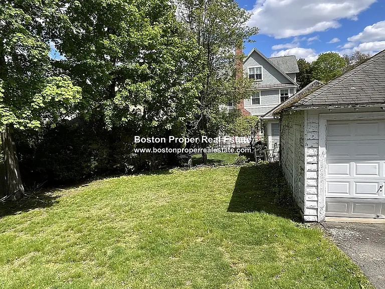 14 Hammondswood Rd #14 — Photo 3