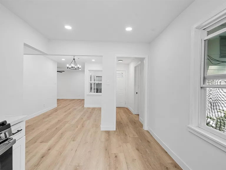5023 Cosby St — Photo 16