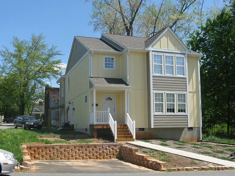 111 Montpelier St — Photo 13
