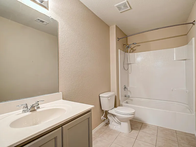 120 Abelia Dr — Photo 12