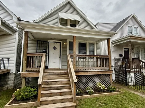 7407 S May St, Chicago, IL 60621