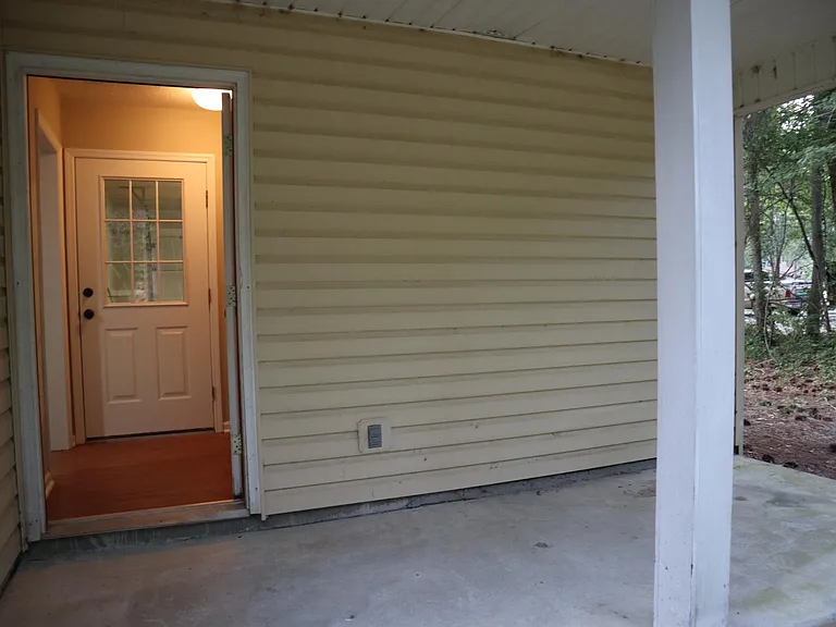 314 Zetterower Rd — Photo 3
