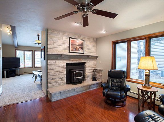 5th image of 608 E Walnut Dr