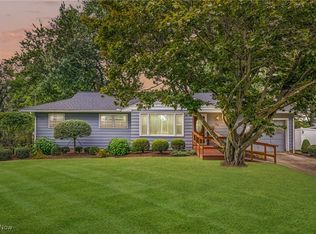 213 Valley View Dr, Wadsworth, OH 44281