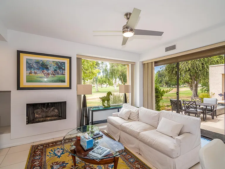 645 Hospitality Dr — Photo 20