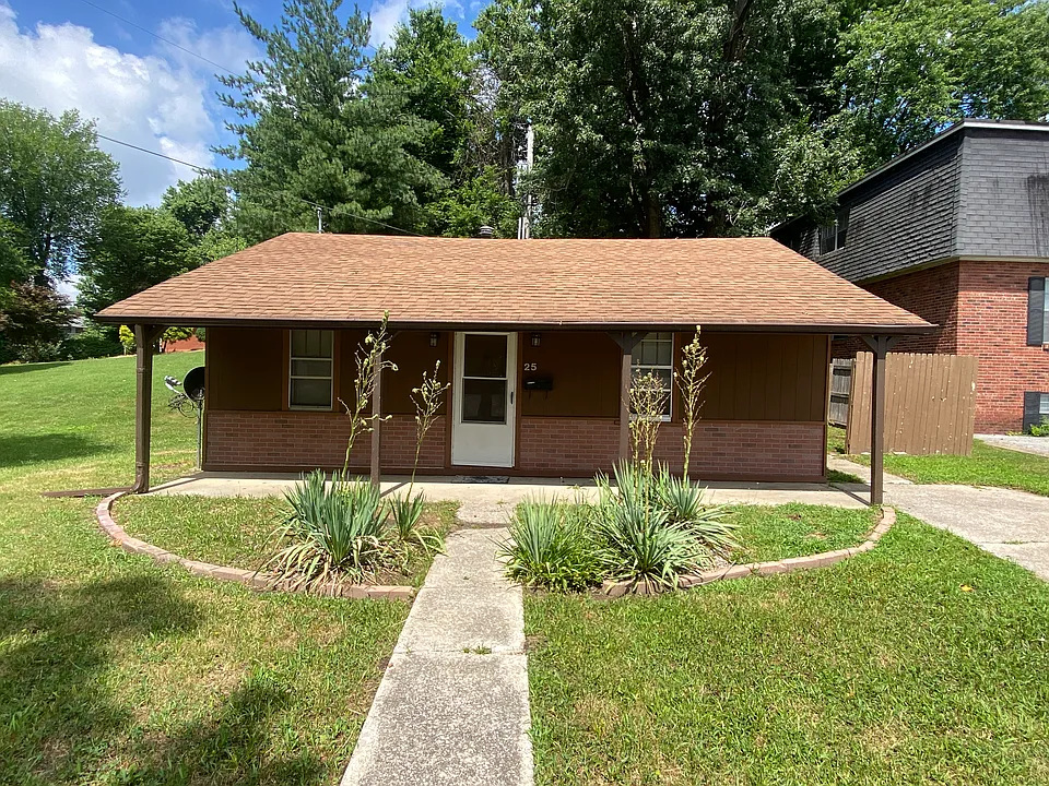 25 N 44th St
