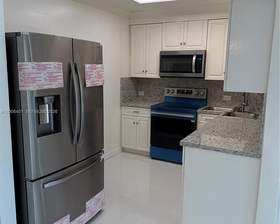 1st image of 1625 SE 10th Ave APT 101