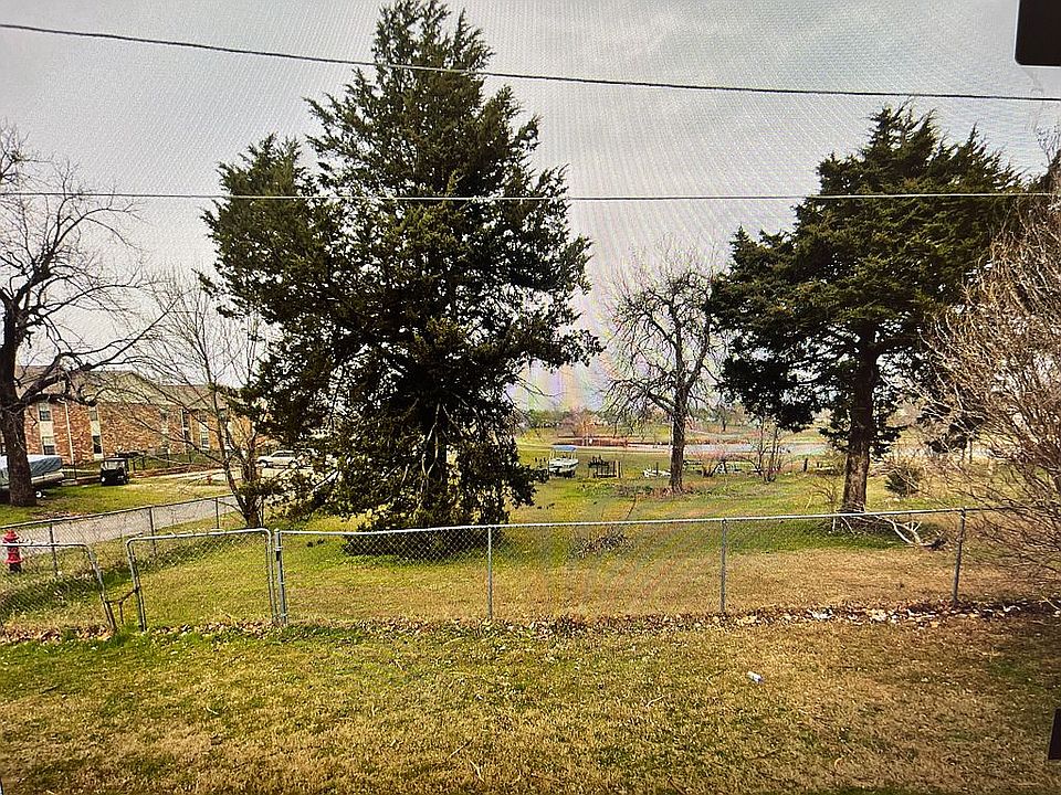 2nd image of 403 Booker T Washington St