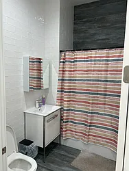 Rented by Loom Capital Group Inc.